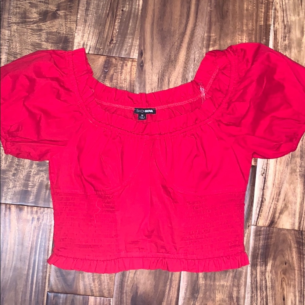 Crop top